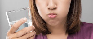How to choose a safe mouthwash during pregnancy.